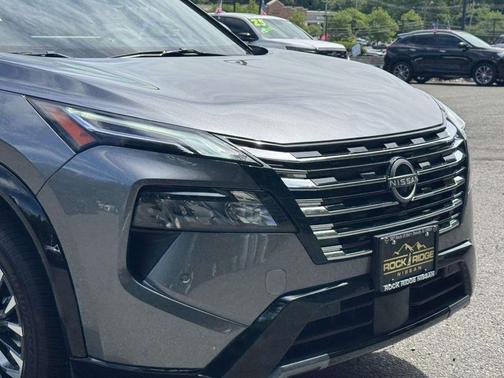 Gun Metallic 2026 Nissan Rogue Platinum