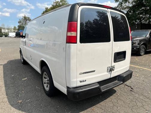 2010 Chevrolet Express 1500 Work Van