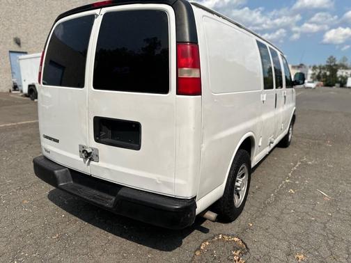 2010 Chevrolet Express 1500 Work Van