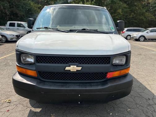 2010 Chevrolet Express 1500 Work Van