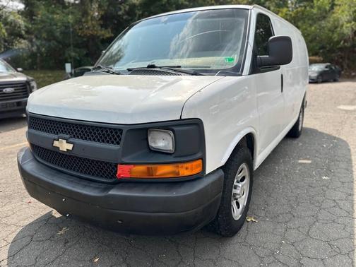 2010 Chevrolet Express 1500 Work Van