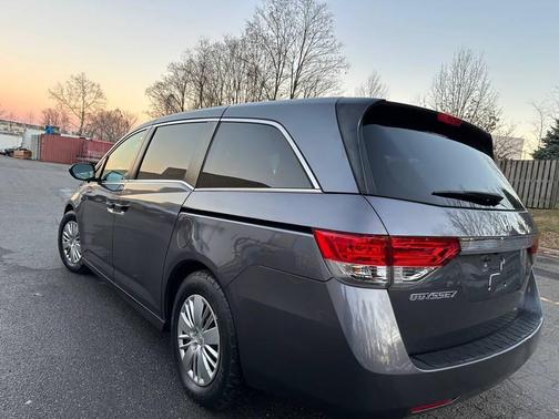 2016 Honda Odyssey LX