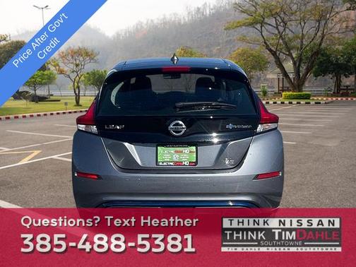 Gun Metallic 2021 Nissan Leaf SL PLUS 62 kWh