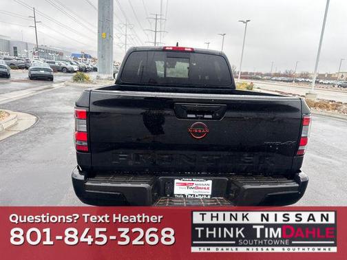 2024 Nissan Frontier PRO-4X