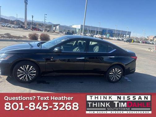 2023 Nissan Altima 2.5 SV