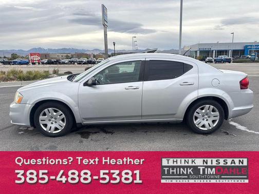 2012 Dodge Avenger SE