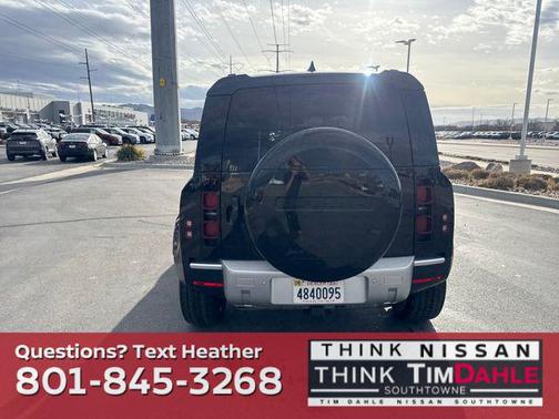 2024 Land Rover Defender 110 P300