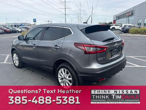 2022 Nissan Rogue Sport S