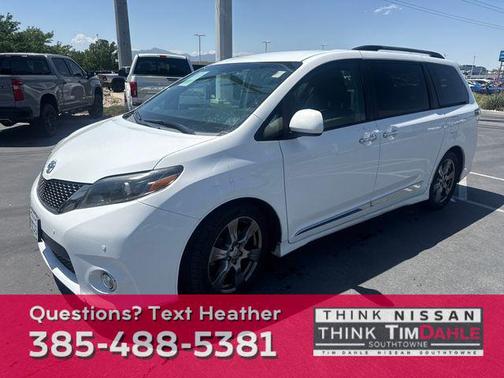 2017 Toyota Sienna SE