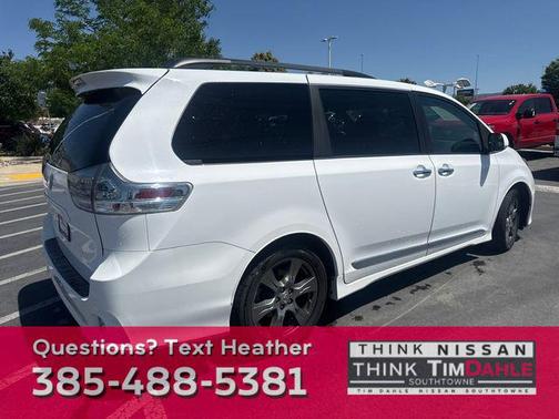 2017 Toyota Sienna SE