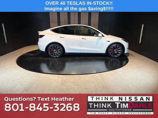 White 2022 Tesla Model Y Performance Dual Motor All-Wheel Drive