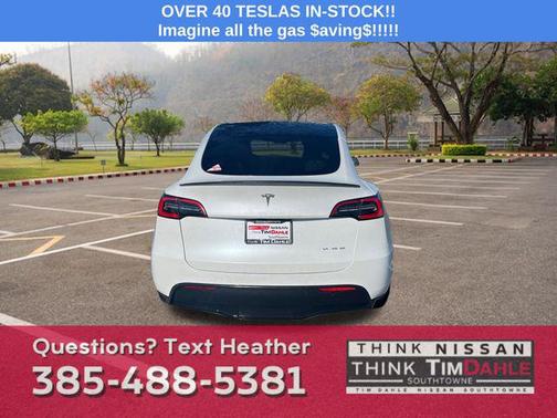 White 2022 Tesla Model Y Performance Dual Motor All-Wheel Drive