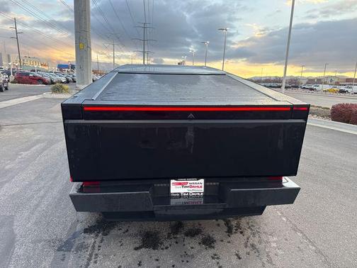 2024 Tesla Cybertruck All-Wheel Drive