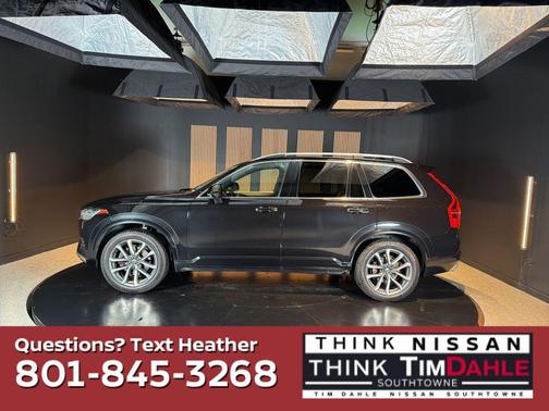 Onyx Black Metallic 2019 Volvo XC90 T6 Momentum