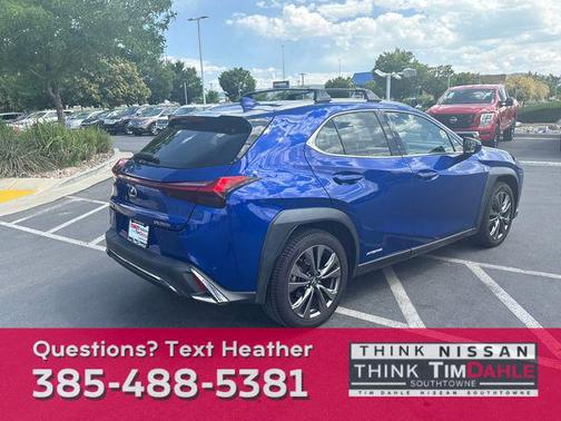 2021 Lexus UX 250h F Sport