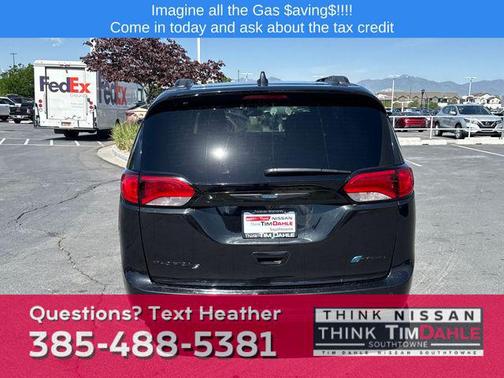 2019 Chrysler Pacifica Hybrid Limited