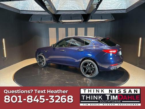 Blue 2018 Maserati Levante GranLusso