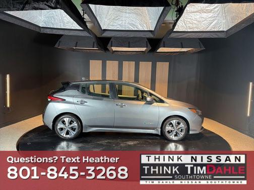 Gun Metallic 2018 Nissan Leaf SV
