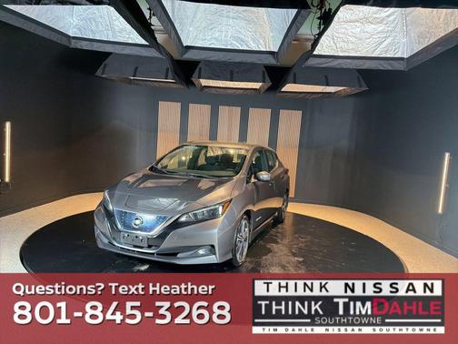 Gun Metallic 2018 Nissan Leaf SV