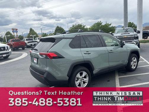 2021 Toyota RAV4 Hybrid XLE