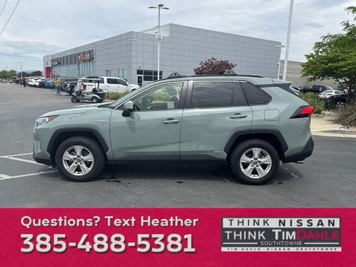 2021 Toyota RAV4 Hybrid XLE