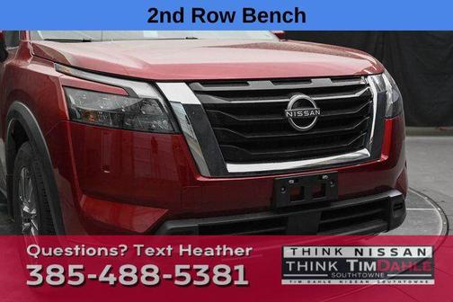 2024 Nissan Pathfinder SV 4WD