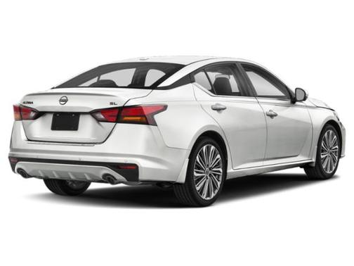 Pearl White Tricoat 2024 Nissan Altima 2.5 SL
