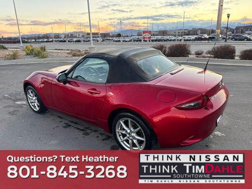 2016 Mazda MX-5 Miata Sport