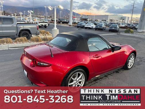 2016 Mazda MX-5 Miata Sport