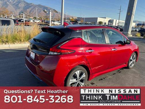 2022 Nissan Leaf SV 40 kWh