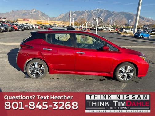 2022 Nissan Leaf SV 40 kWh