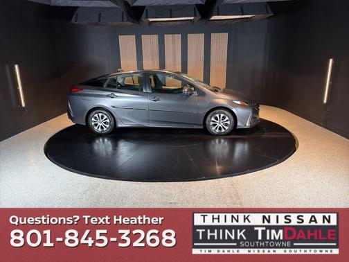 Magnetic Gray Metallic 2021 Toyota Prius Prime LE