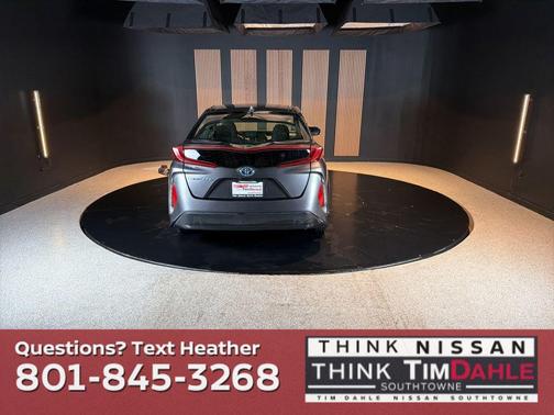 Magnetic Gray Metallic 2021 Toyota Prius Prime LE