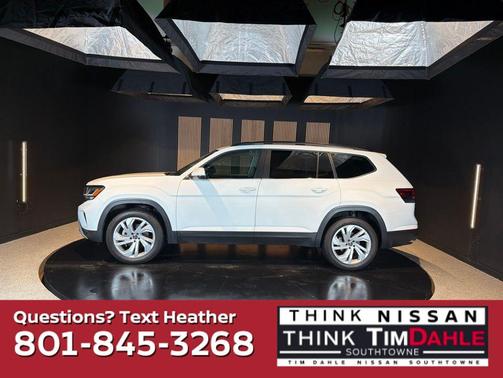 Pure White 2021 Volkswagen Atlas 3.6L SE w/Technology