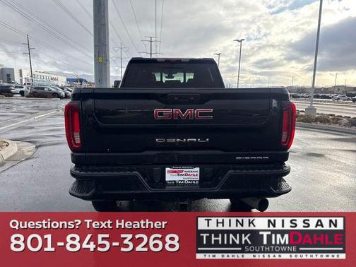 2023 GMC Sierra 2500 Denali