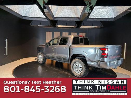 Gun Metallic 2022 Nissan Frontier SV