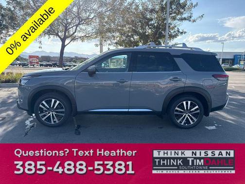 2025 Nissan Pathfinder Platinum 4WD