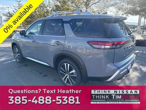 2025 Nissan Pathfinder Platinum 4WD