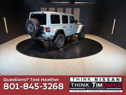 Silver Zynith Clearcoat 2024 Jeep Wrangler Rubicon 392