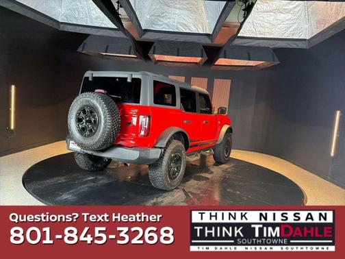 Race Red 2023 Ford Bronco Wildtrak