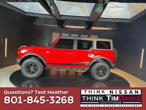Race Red 2023 Ford Bronco Wildtrak