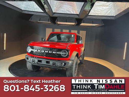 Race Red 2023 Ford Bronco Wildtrak