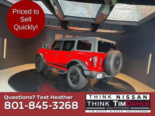 Race Red 2023 Ford Bronco Wildtrak