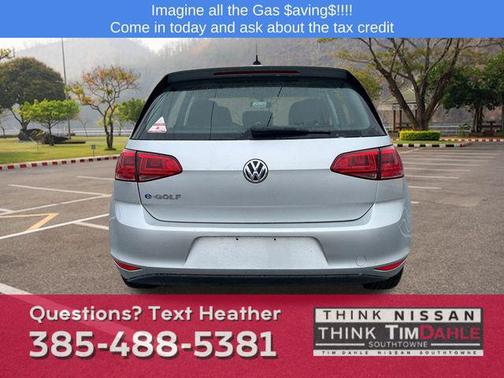 2016 Volkswagen e-Golf SE