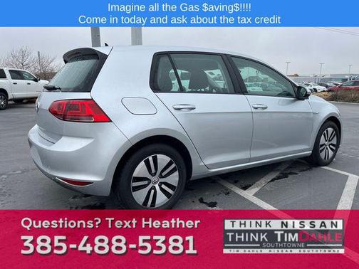 2016 Volkswagen e-Golf SE