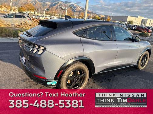 2021 Ford Mustang Mach-E California Route 1