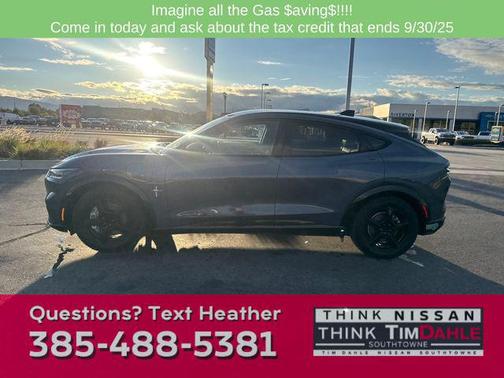 2021 Ford Mustang Mach-E California Route 1