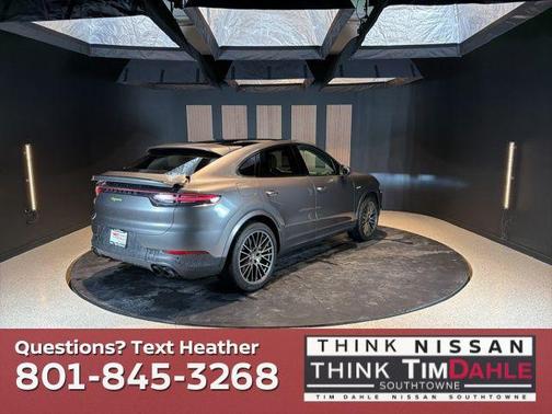 Gray 2021 Porsche Cayenne Cayenne E-Hybrid