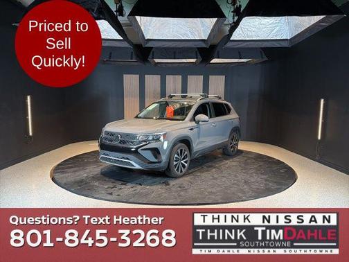 2023 Volkswagen Taos 1.5T SE