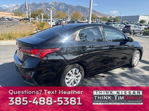 2019 Hyundai Accent SE